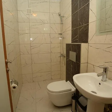 Vba Auiten Vip Concept Lägenhetshotell Istanbul